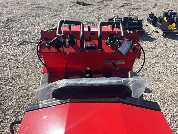 2026-agt-industrial-sda-140w-mini-wheel-loader-image-11