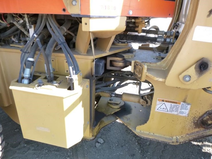 2004-caterpillar-924gz-image-25