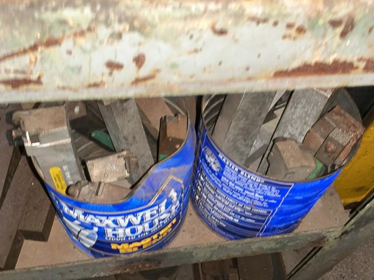 #233-•-steel-shelf-and-contents-image-16