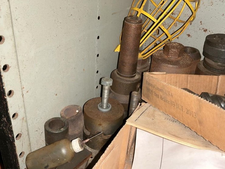 #231-•-parts-shelf-and-contents-image-31