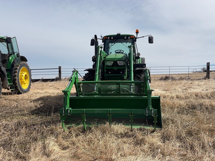 2018-john-deere-6145m-image-2