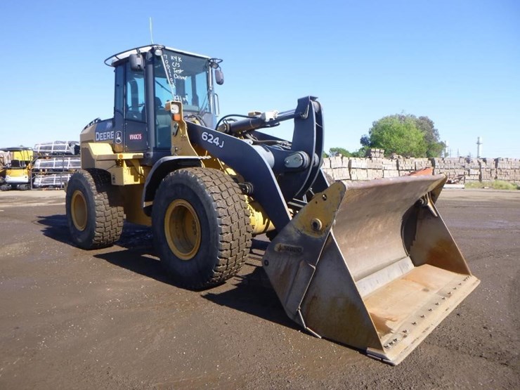 2005-deere-624j-image-2