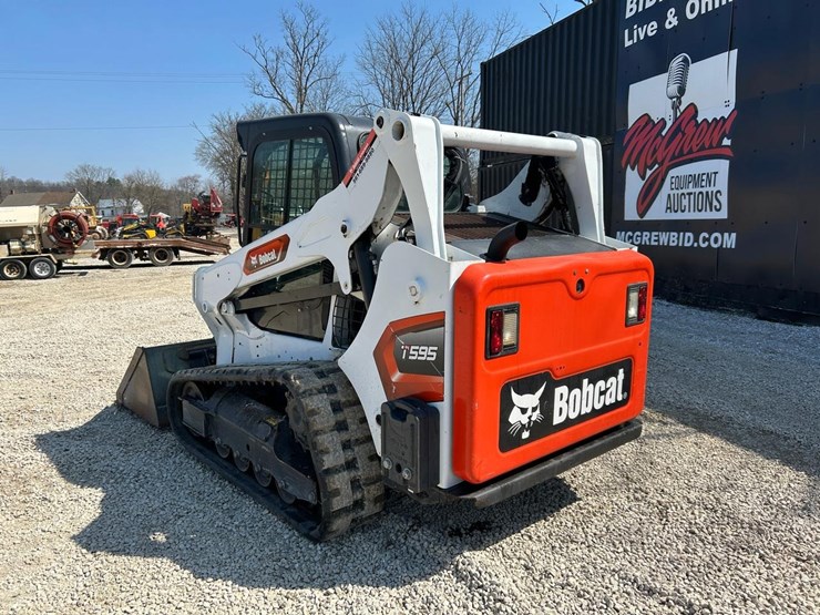 2023-bobcat-t595-image-2