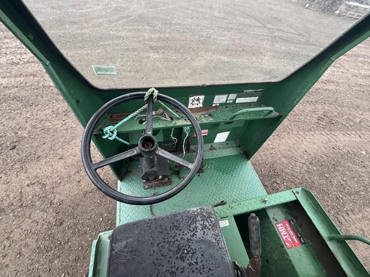 taylor-dunn-b210-image-10