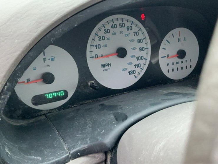 2003-dodge-caravan-se-image-25