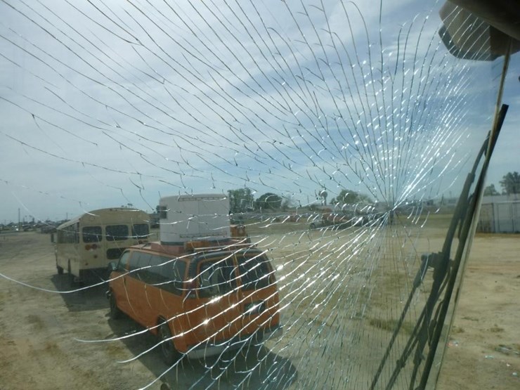 2004-caterpillar-924gz-image-9