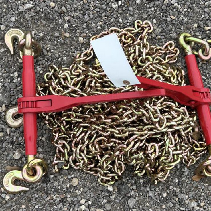 #61 • (4) 5/16" 20' Chains & (2) 5,400 lb Boomers