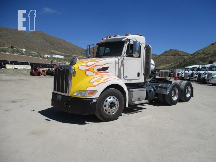 2012-peterbilt-386-image-1