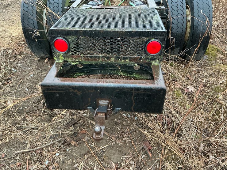 1995-freightliner-fl70-image-34