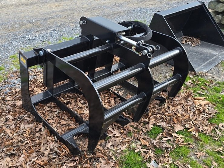 new-jmr-40"-mini-skidloader-grapple-image-4