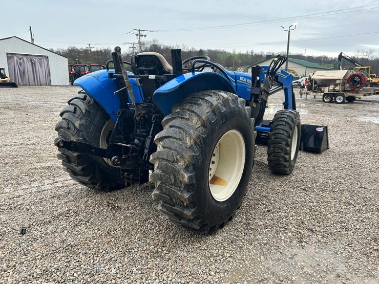 2016-new-holland-workmaster-70-image-4