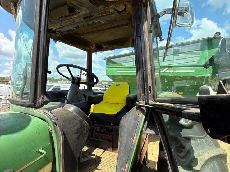 john-deere-4840-image-15