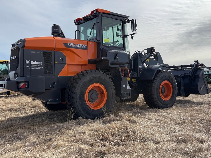 2022-develon-dl220-7-image-5