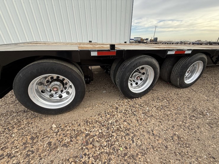 2014-transcraft-53'-x-102"-image-5