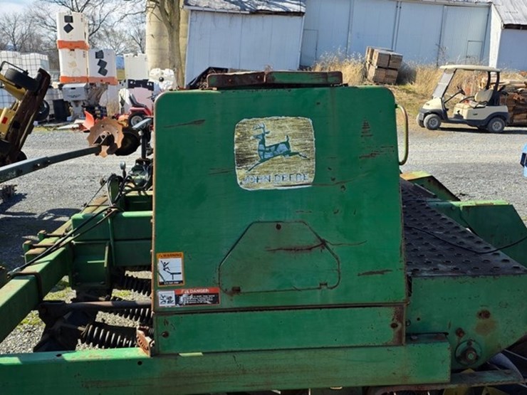 john-deere-750-image-11