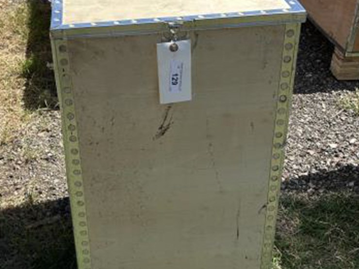 #129-•-diesel-transfer-pump-w/-49'-hose-reel-image-3