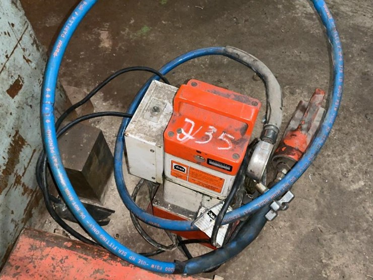 #235-•-hydraulic-pump,-tools,-and-parts-image-14