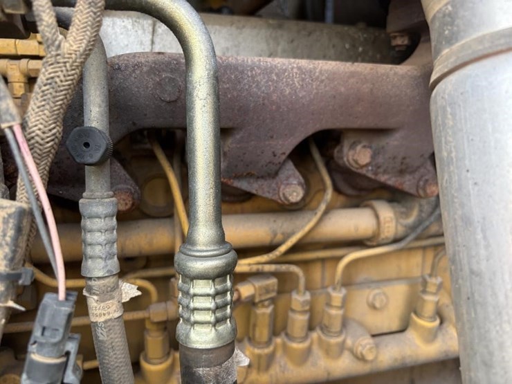 2005-deere-624j-image-59