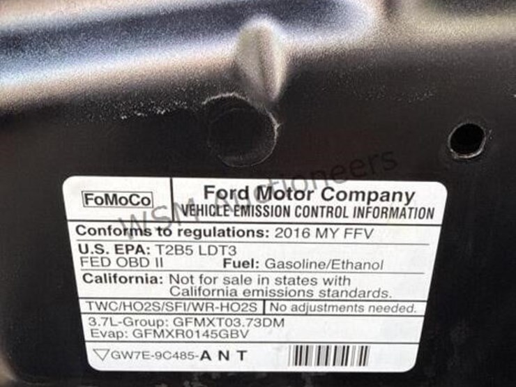 2016-ford-explorer-image-14