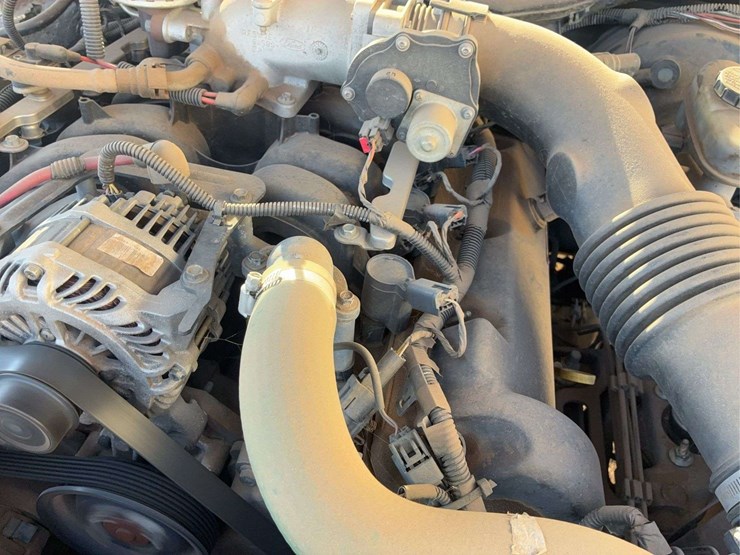 2011-ford-crown-victoria-lx-police-/-sedan-4d-image-32