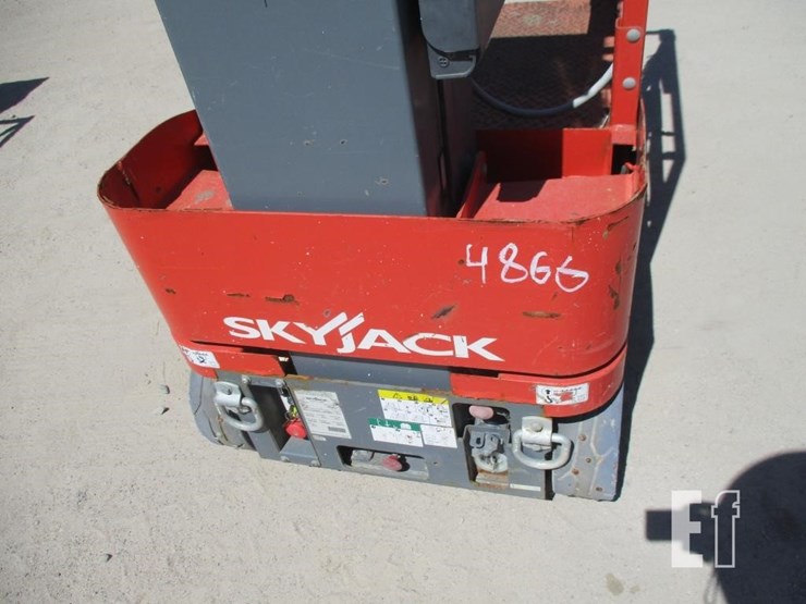 2017-skyjack-sj16-image-10