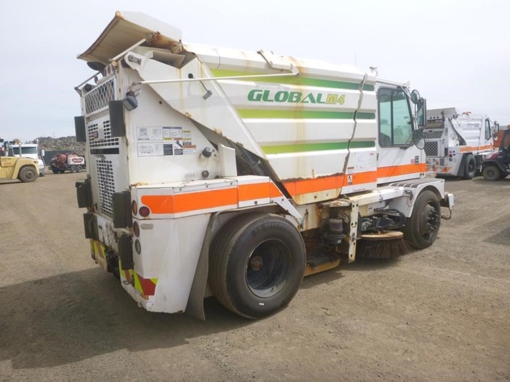 2014-global-m4-sweeper-image-3