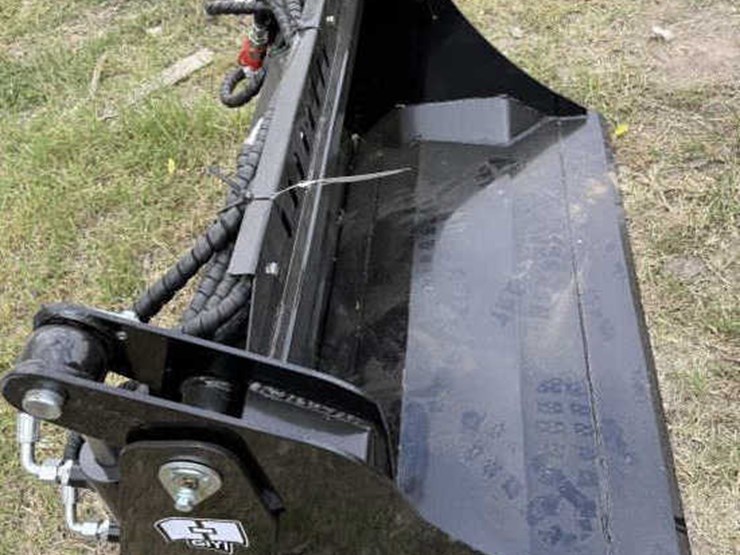 #193-•-mini-skid-steer-39"-4-in-1-bucket-image-2