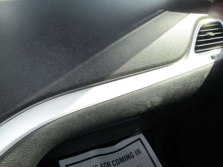 2014-dodge-journey-sxt-image-28