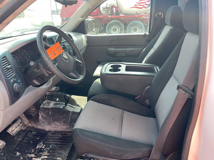 2007-chevrolet-k1500-image-46