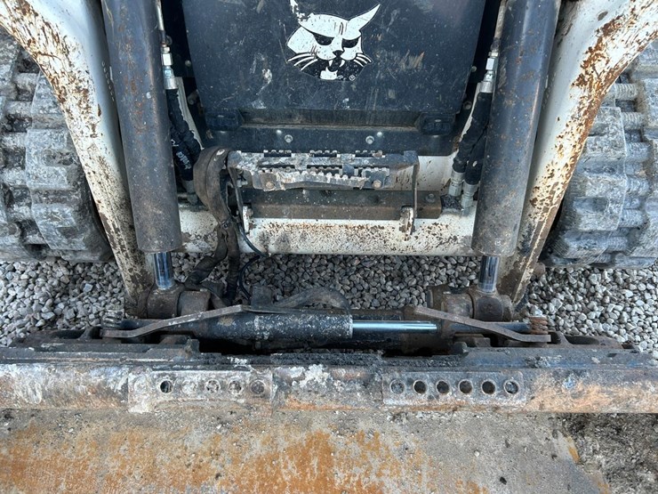 2021-bobcat-t76-image-10