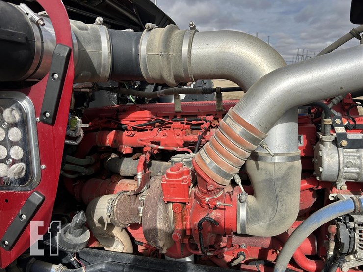 2025-kenworth-w900-image-27