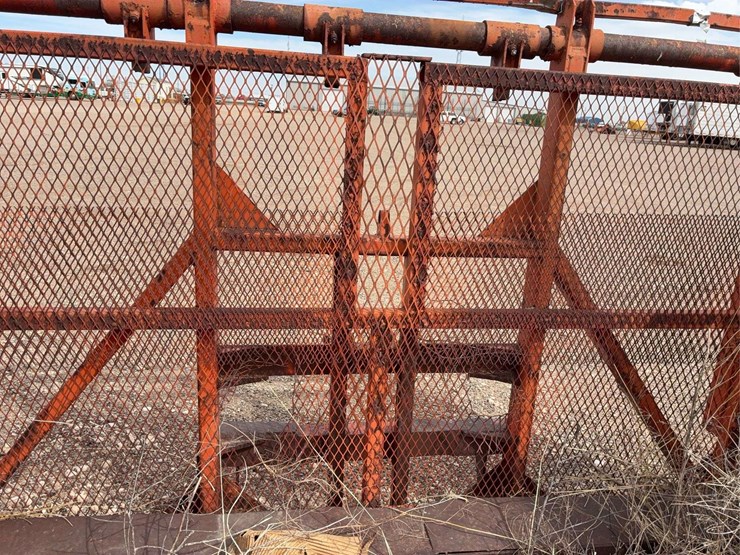 heavy-duty-steel-rock-bucket-grapple-attachment,-approx.-8-ft-wide-image-7