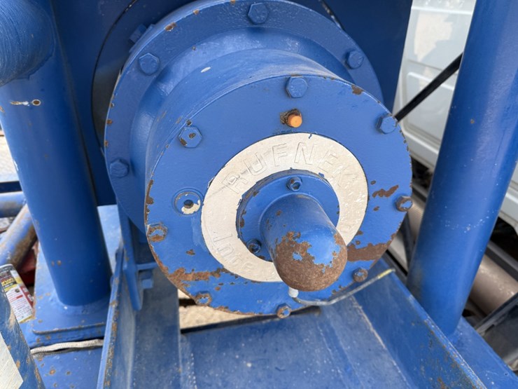 2014-mack-pinnacle-chu613-image-15