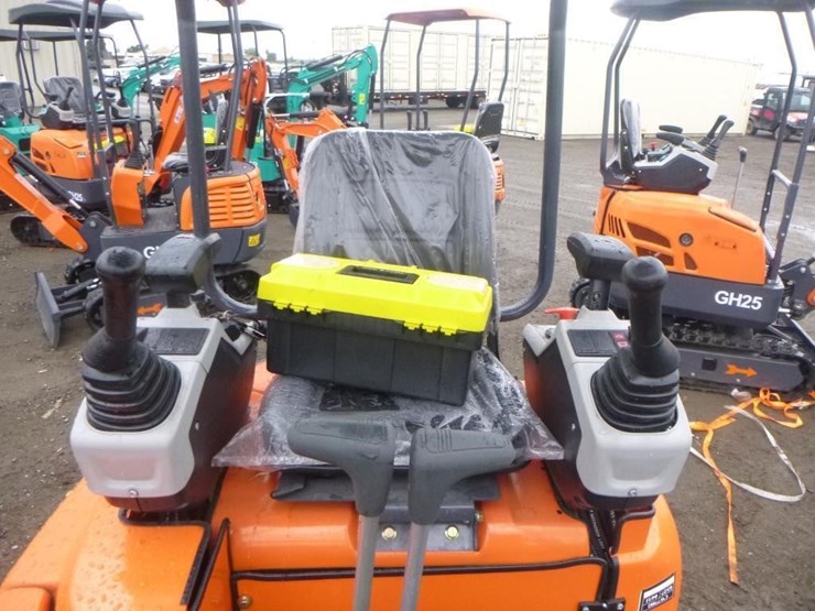 aboss-gh25-hydraulic-excavator-image-19