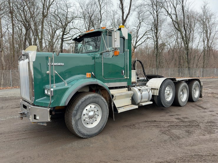 2003-kenworth-t800-image-1