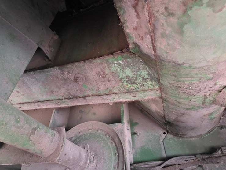 john-deere-6600-image-33