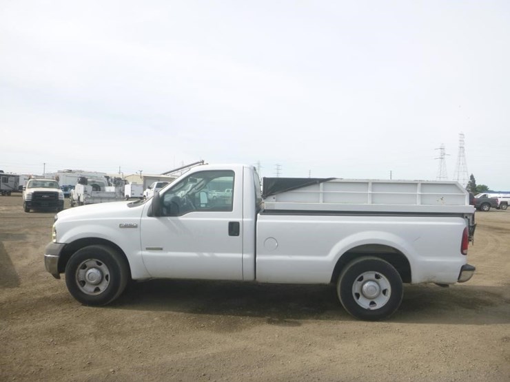 2006-ford-f250-image-5