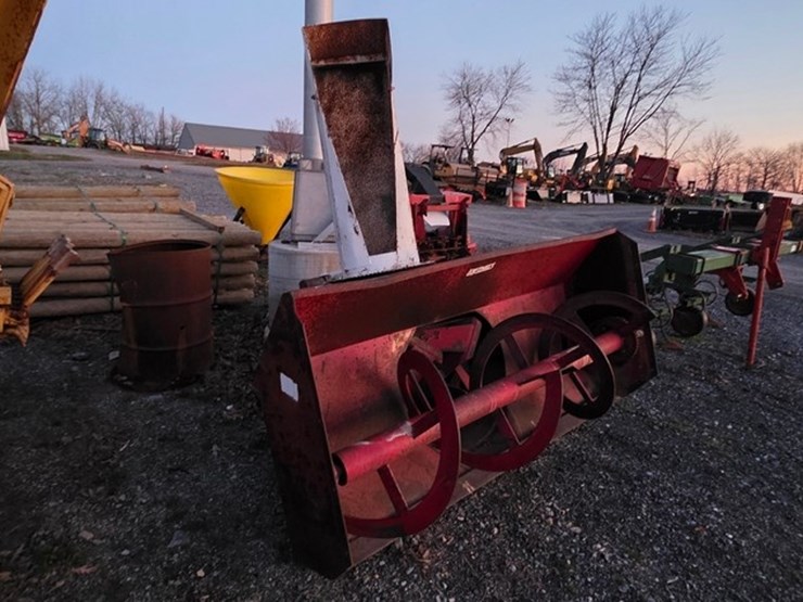 loftness-7'-3pt.-snowblower-image-1