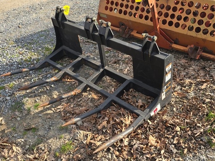 4'-skidloader-manure-forks-image-4