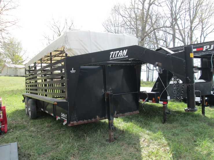 2012-titan-20-image-2