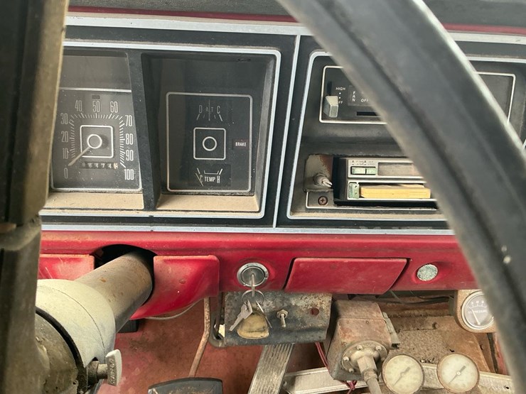 1976-ford-f350-image-23