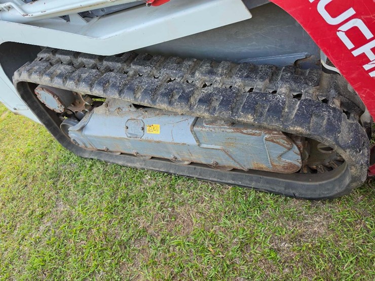 2022-takeuchi-tl8r2-image-6