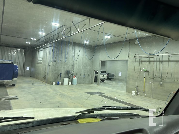 2016-peterbilt-579-image-19