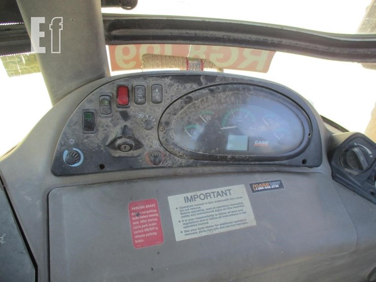 2015-case-580n-image-7