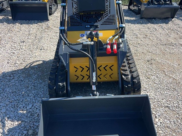 2026-sdlanch-dll60-mini-skid-steer-image-2