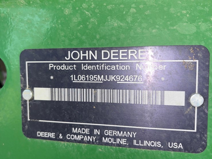 john-deere-6195m-image-24