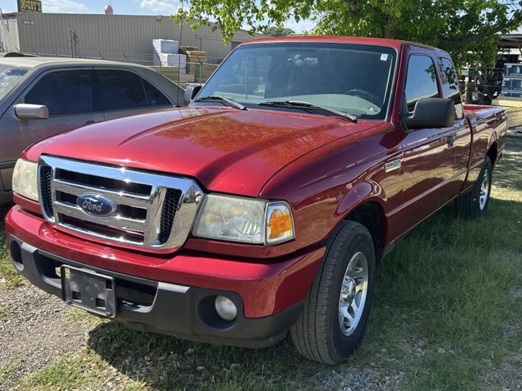 2011-ford-ranger-image-1