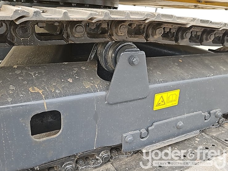 2016-komatsu-pc56-7-image-24