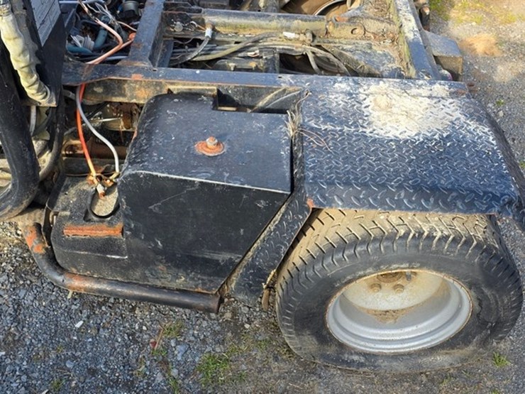 cushman-turf-truckster-image-11