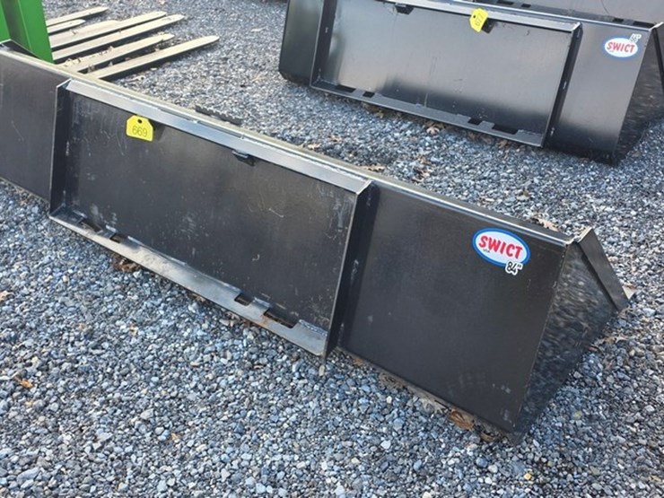 new-swict-84"-skidloader-bucket-image-2